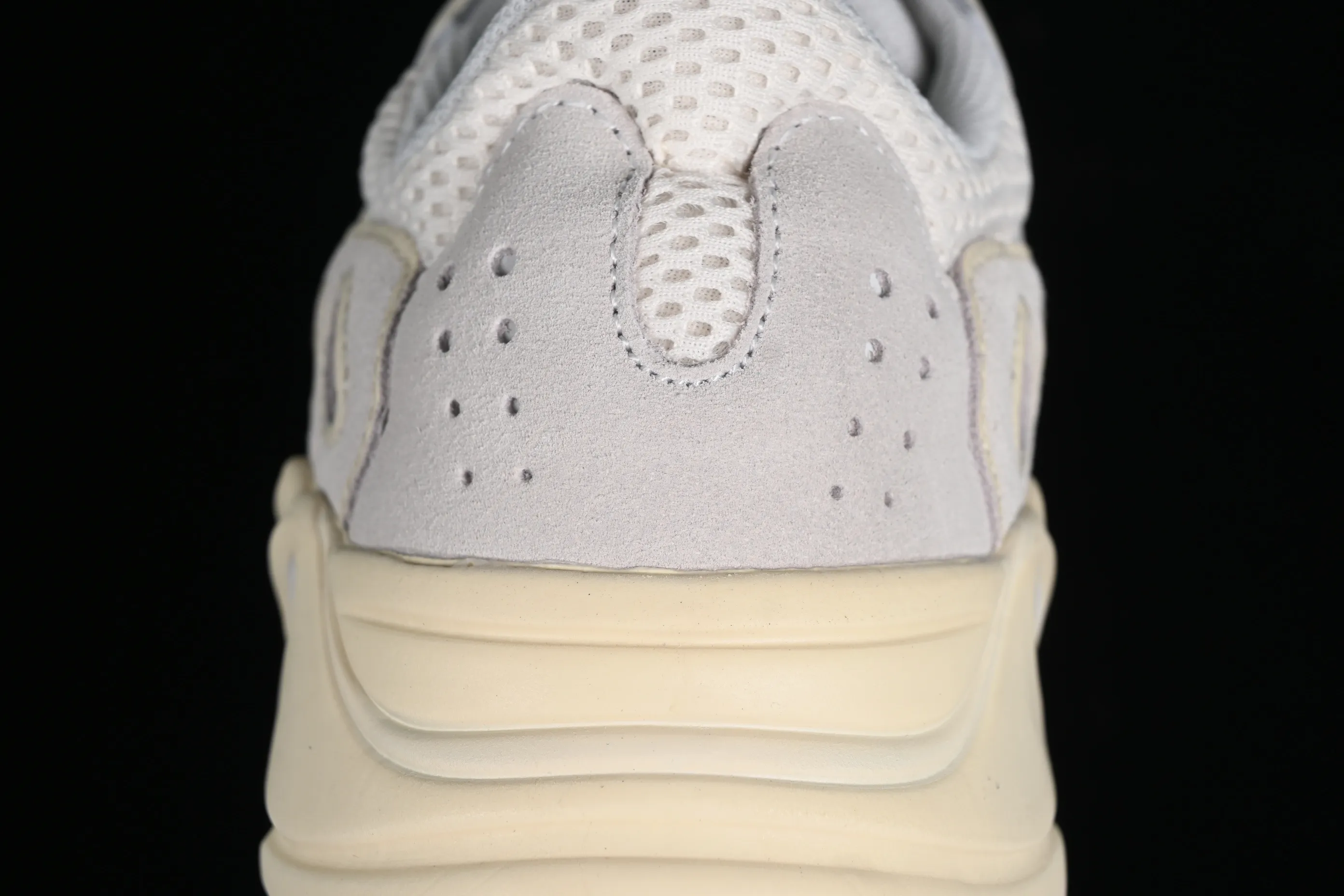 All Categories Ad Yeezy Coconut Series G Version Ad Yeezy Boost 700 "Analog" EG7596 Kanye Coconut 700 3M Reflective Running Shoes